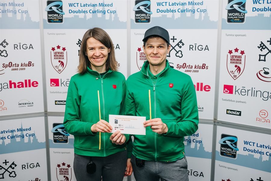 M. Jurkutė ir P. Rymeikis – per žingsnį nuo pasaulinio akmenslydžio turo etapo medalių