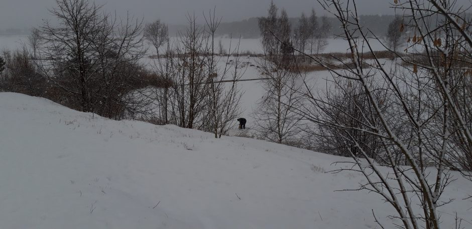 Žiemos pramogos Lampėdžiuose: nuo slidinėjimo iki atvėsimo ežero eketėje