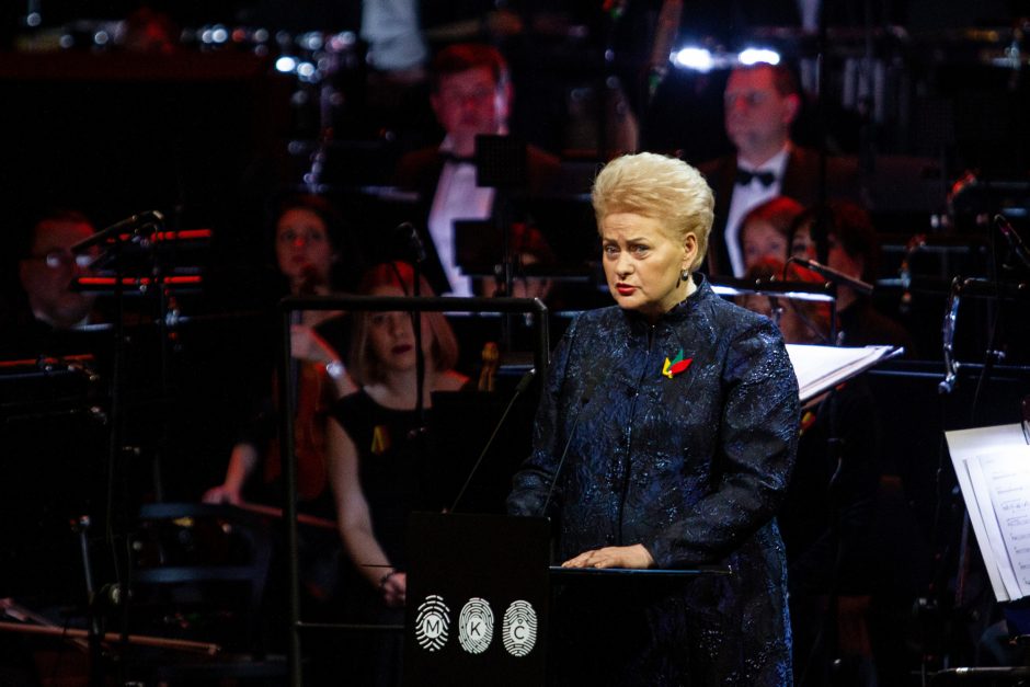 Teikiant nacionalines kultūros premijas, prezidentė paragino gerbti meno įvairovę