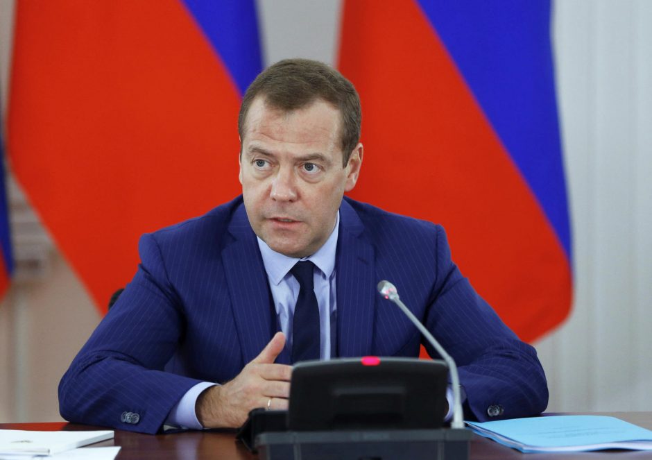 D. Medvedevas pagyrė V. Orbaną už tai, kad šis nepritaria ES sankcijoms