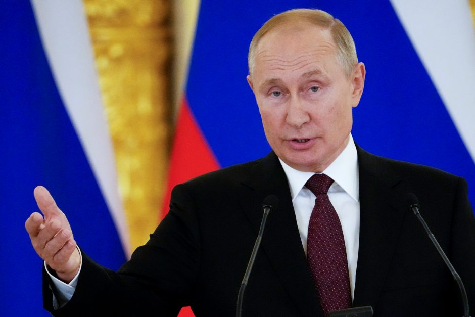 V. Putinas teigia, kad Vakarai padeda Kyjivui rengti teroro išpuolius