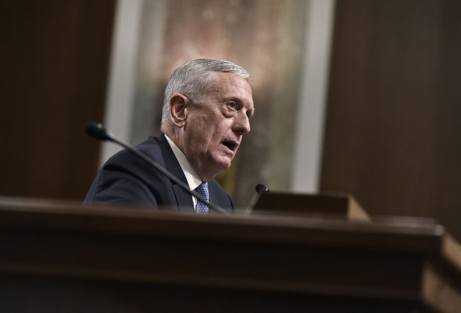 JAV Senatas suteikė išlygą J. Mattisui tapti Pentagono vadovu