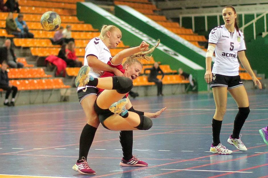 Lietuvos moterų rankinio lygos lyderių dvikovą laimėjo žalgirietės