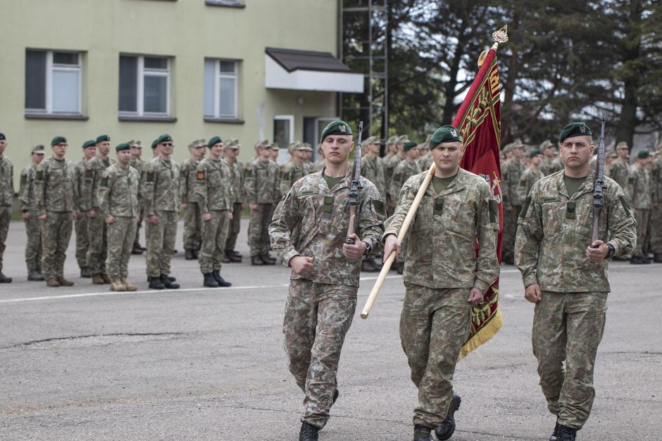 Klaipėdoje į tarptautines misijas išlydėta 40 Lietuvos karių