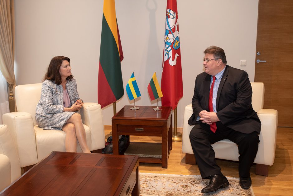 Lietuvos ir Švedijos užsienio reikalų ministrai aptarė bendradarbiavimą