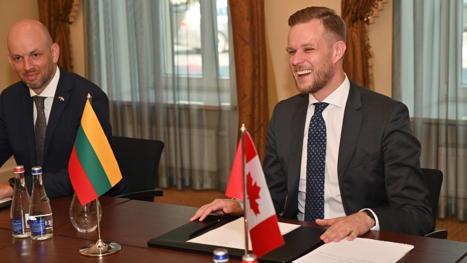 Lietuvos ir Kanados ministrai aptarė dvišalius santykius ir saugumo politikos klausimus