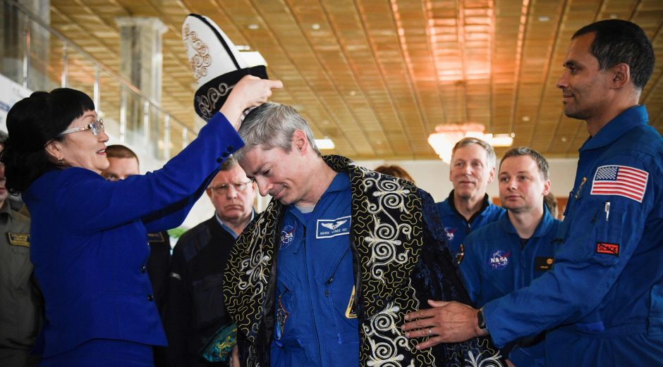 Iš TKS sėkmingai grįžo rusų kosmonautas ir du JAV astronautai