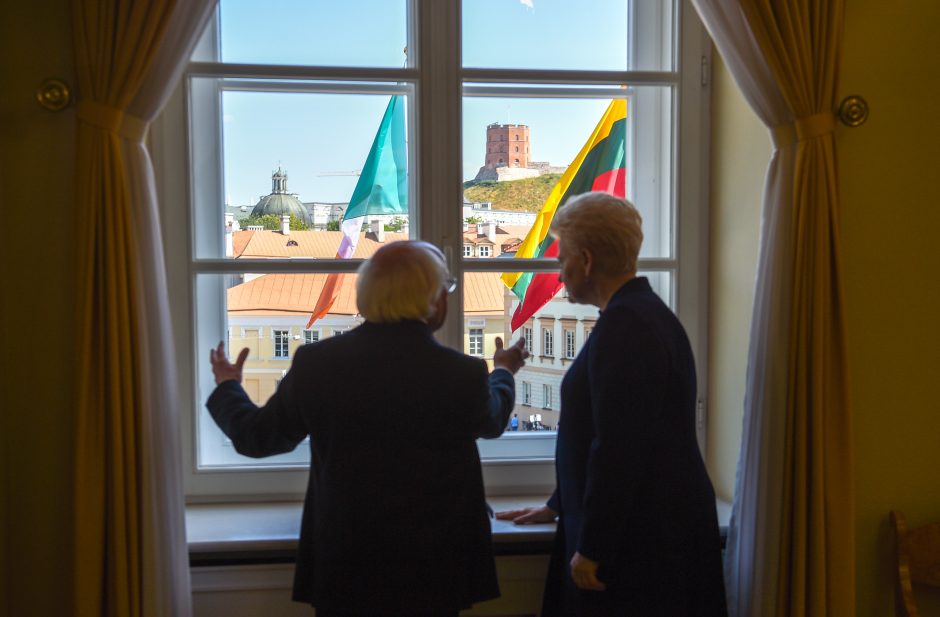 Į Lietuvą atvyko Airijos prezidentas