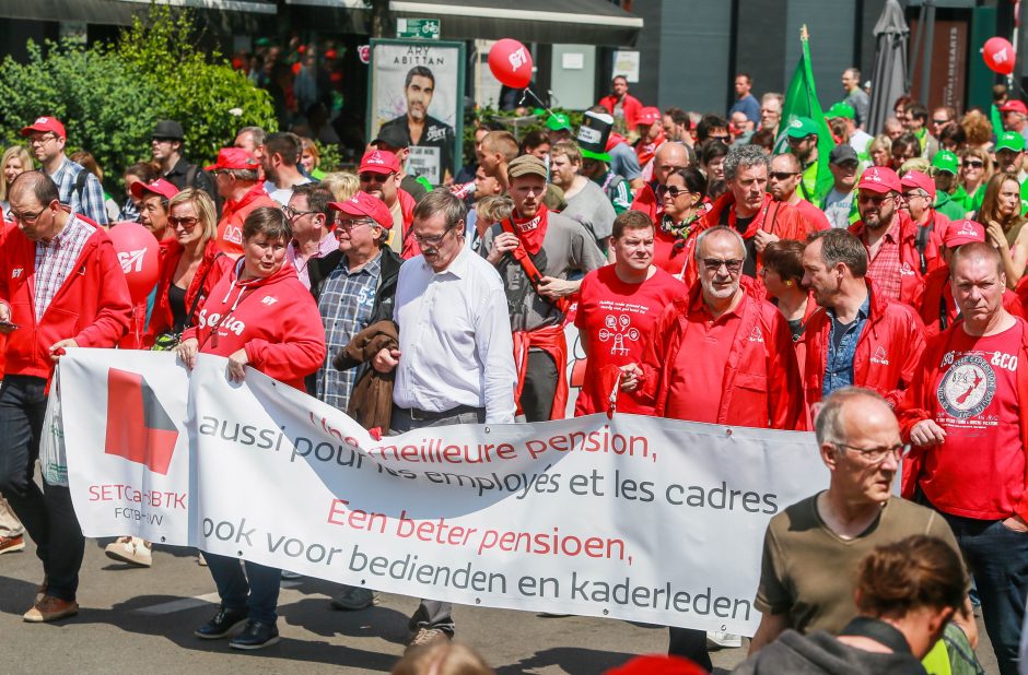 Dešimtys tūkstančių belgų protestuoja prieš pensijų reformą