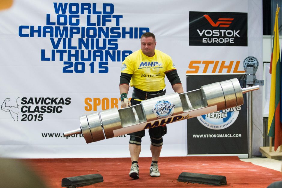 Europos mėgėjų galiūnų čempionate Vilniuje – kaimynų iš Latvijos triumfas