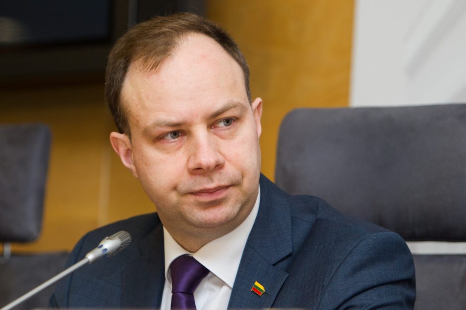 Seimas imasi Sveikatos ministerijai pavaldžių įstaigų pertvarkos