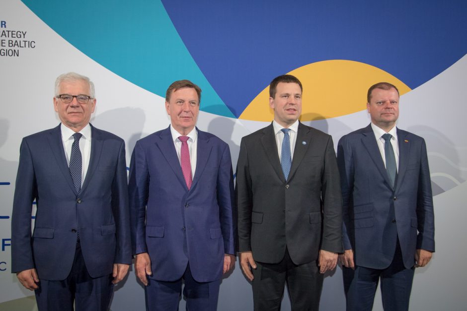 Baltijos šalių ir Lenkijos vyriausybių vadovų susitikimas Taline