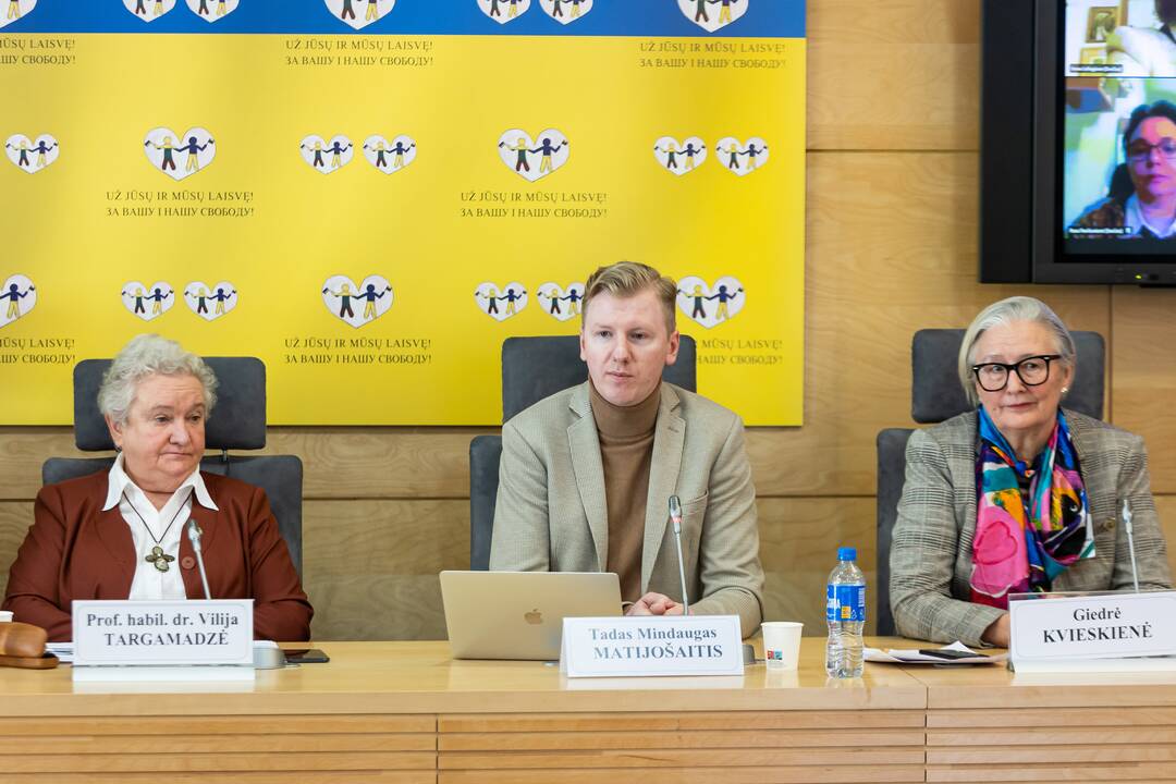 Spaudos konferencija „Švietimo, mokslo ir sporto ministerija užsimojo mažinti pagalbą vaikams“