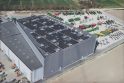 Investicija: naujajame logistikos centre įdiegti energiją taupantys sprendiniai – elektros energiją tiekia ant stogo įrengta saulės elektrinė.