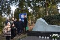  Atmintis: lapteviečiai ir jų bendraminčiai šią vasario 13-ąją susirinko prie Grinkevičių kapavietės Eigulių kapinėse pažymėti P.Grinkevičienės perlaidojimo 60-metį.