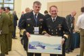 Renginys: Lietuvos KJP vadas jūrų kapitonas G.Premeneckas (kairėje) konferencijoje su kolega – Norvegijos karališkojo karo laivyno vadovybės atstovu, flotilės admirolu, Yngve Skoglundu.