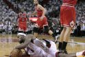 Antausis NBA čempionams: „Bulls“ patiesė „Heat“