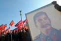 Rusijoje vėl pasirodys autobusai su Stalino portretu