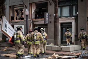 Viešbutyje nugriaudėjo galingas sprogimas: liudininkai pamanė, kad tai – griaustinis