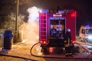 Klaipėdos rajono medžio apdirbimo įmonėje kilo gaisras