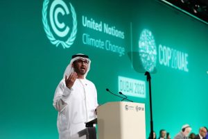 Pirmąją JT derybų klimato kaitos klausimais COP28 dieną įkurtas nuostolių ir žalos fondas