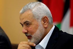 „Hamas“ vadovas atvyko į Kairą derėtis dėl ugnies nutraukimo Gazos Ruože