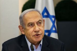 B. Netanyahu po operacijos bus išrašytas iš ligoninės