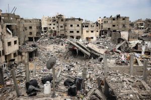 JT: atstatyti visus Gazos Ruože sugriautus namus užtruktų iki 2040-ųjų