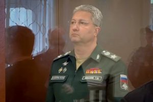 Rusijos gynybos viceministras sulaikytas dėl kaltinimų kyšių ėmimu