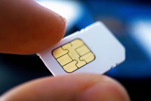 Seimas įteisino privalomą SIM kortelių registravimą