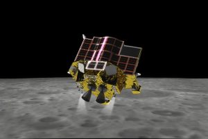 Japonija skelbia išjungusi ant Mėnulio nusileidusį aparatą, bet gavusi daug duomenų