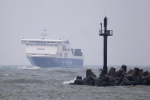 Klaipėdos uoste dėl sustiprėjusio vėjo apribotas laivų eismas