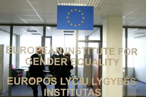 ES lyčių lygybės indekse Lietuva pakilo per vieną poziciją