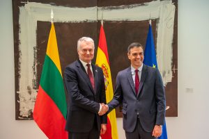 G. Nausėda susitiko su Ispanijos premjeru ir karaliumi: aptarė NATO rytų flango stiprinimą