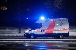 Vilniuje, įtariama, mirtinai sušalo moteris