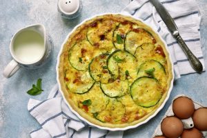 Cukinija – tobula daržovė: patarimai, kokiu kulinariniu amplua ją išmėginti (receptai)