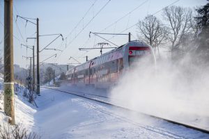 Šventinis maratonas: ištirpo ne tik sniegas, bet ir viešojo transporto bilietai