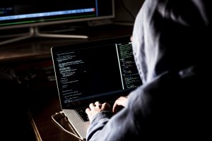Vilnius kviečia ieškoti kibernetinių spragų: pastabiausių laukia piniginiai prizai