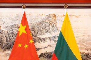 Po Kinijos ambasadoriaus akibrokšto neigiant Baltijos šalių egzistavimą Lietuva imasi veiksmų