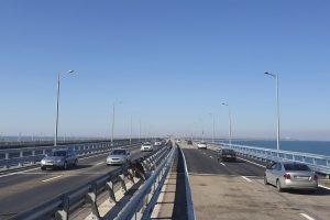 Britų žvalgyba: Krymo tiltas pataisytas, bet Rusijai tampa saugumo našta
