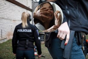 Tyrimui dėl galimos seksualinės prievartos prieš policijos pareigūnę sudaryta trijų prokurorų grupė