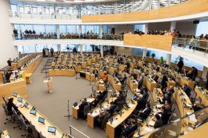 Prezidentūra matytų poreikį automatiškai naikinti Seimo nario mandatą po teismo sprendimo