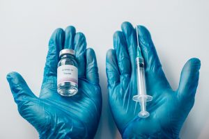 „Pfizer“ patvirtino: Meksikoje ir Lenkijoje pardavinėjamos vakcinos klastotės
