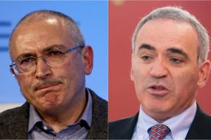 M. Chodorkovskis, G. Kasparovas ragina neįvesti visiško vizų draudimo ES