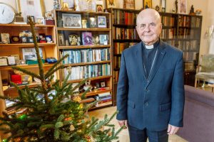 Kardinolas S. Tamkevičius: Dievas myli žmogų