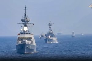 Rusija ir Kinija baigė karines pratybas Japonijos jūroje