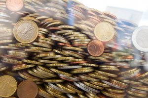Planuojama atsisakyti 1 ir 2 centų monetų: atskleidė, kaip apskaičiuotų kainas