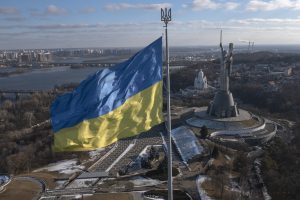 URM perkelia iš Ukrainos diplomatų šeimas, nebūtinus darbuotojus