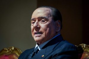 Gydytojai: S. Berlusconi serga leukemija