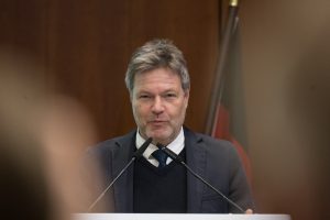 Vokietijos ekonomikos ministras užkibo ant rusų trolių kabliuko